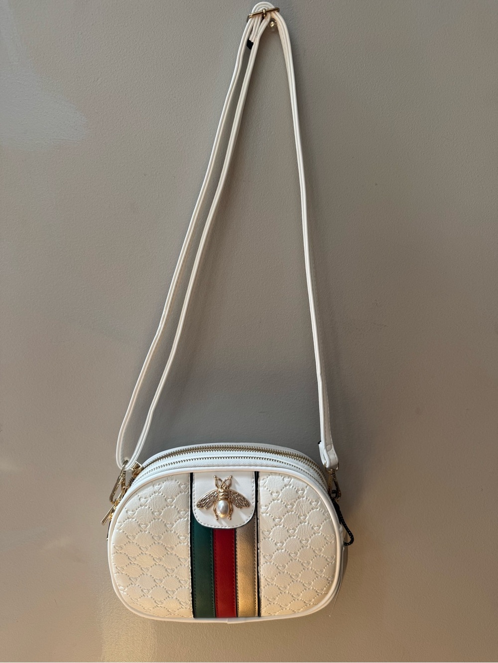 White Women's Crossbody Bee Bag with Green-Red-Gold Stripe